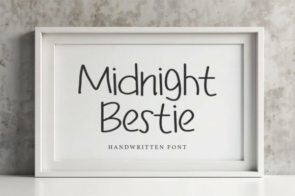 Midnight Bestie: The Font That Speaks in Late-Night Conversations